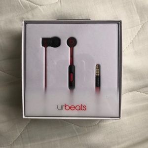 Urbeats by Dre corded earbuds